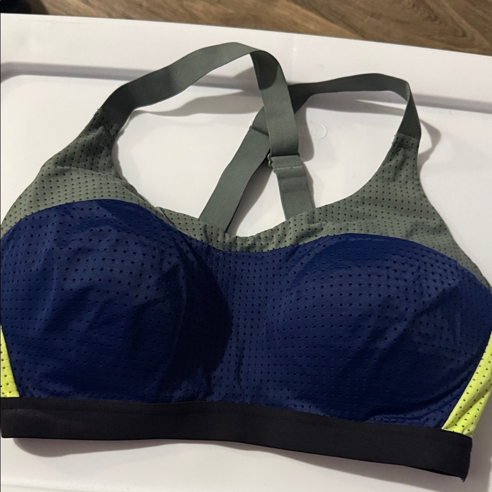 Victoria sport -bra